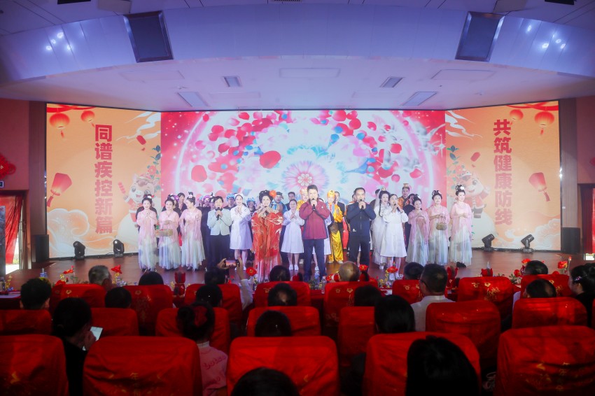 歌舞小品《灵苗献瑞》--科培科 、 疫苗所 、应急办 、 信息科、门诊部.jpg